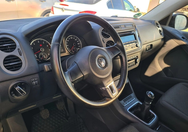 Volkswagen Tiguan cena 39499 przebieg: 133568, rok produkcji 2012 z Wrocław małe 497